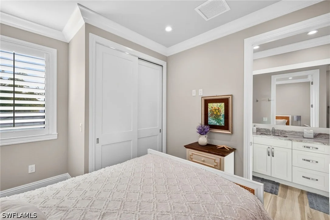 Photo of 519 97th Avenue N