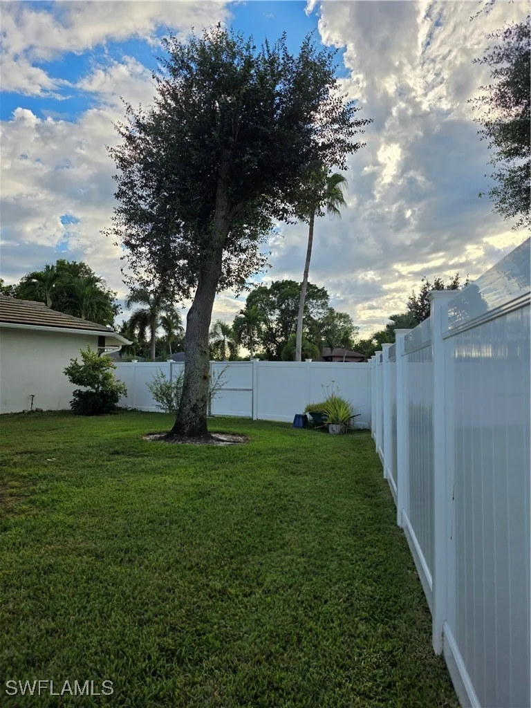 Photo of 857 Summerfield Drive