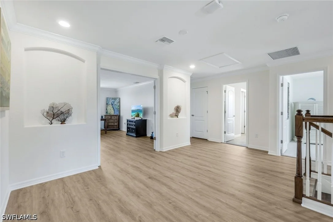 Photo of 9250 Shadow Oak Lane