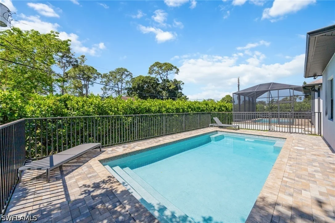 Photo of 3552 Hibiscus Avenue