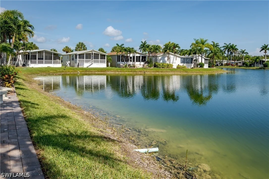 Photo of 1146 Silver Lakes Boulevard