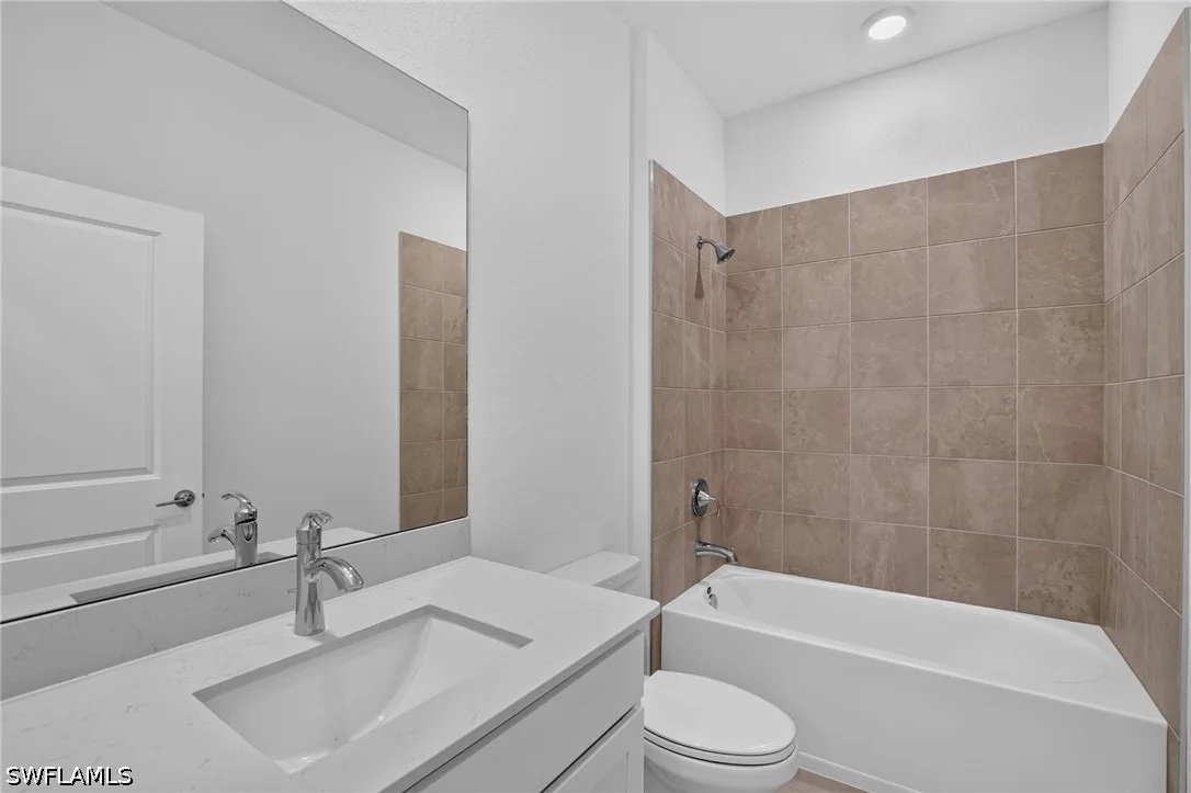 Photo of 14847 Bluewater Road
