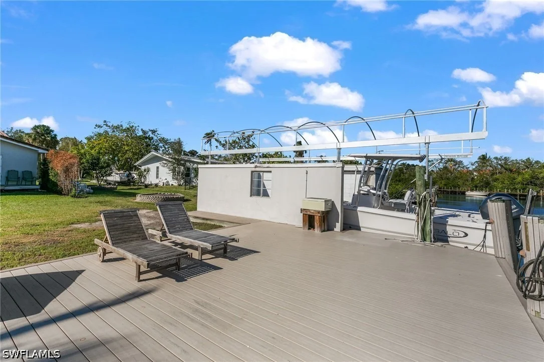 Photo of 2295 Harbor Road