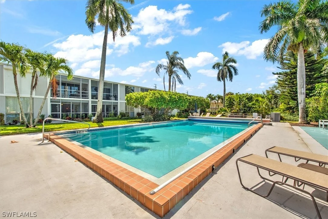 Photo of Unit 7 at 2064 Alamanda Drive