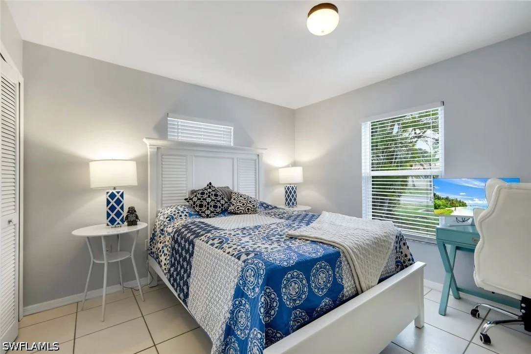 Photo of 779 98th Avenue N