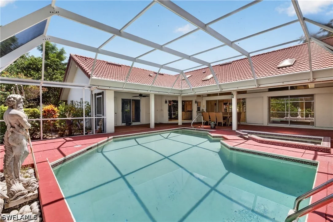 Photo of 240 Stonegate Court