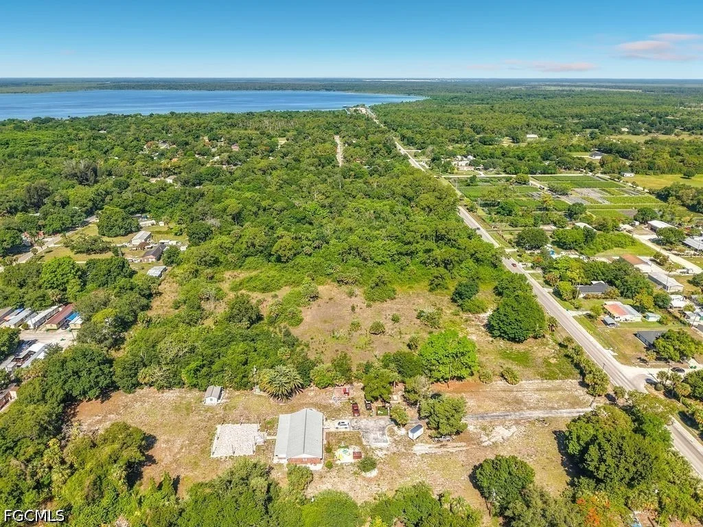Photo of 4607 LAKE TRAFFORD Road