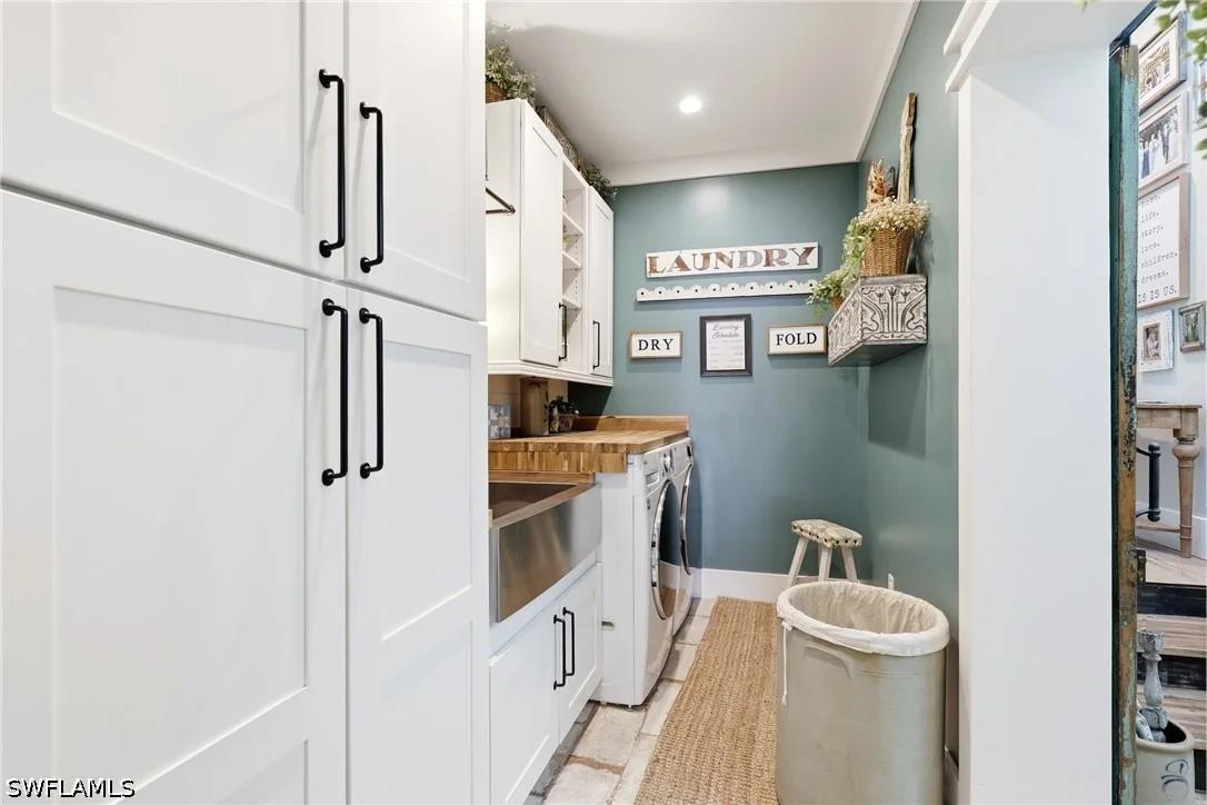 Photo of 840 Myrtle Terrace