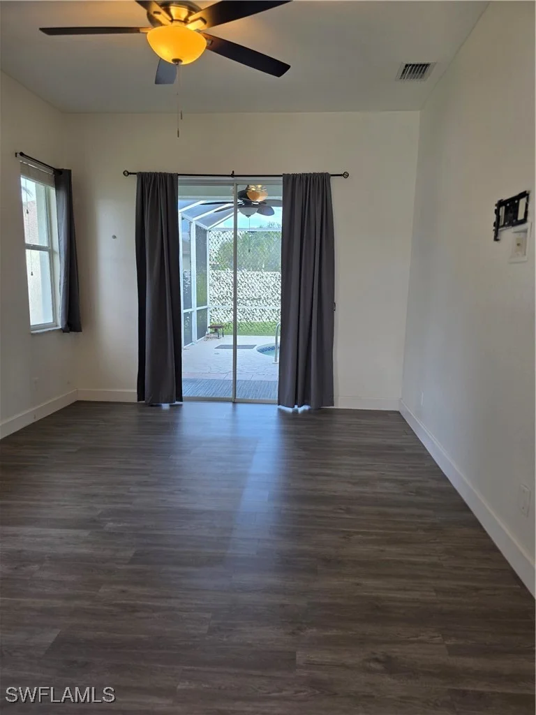 Photo of 857 Summerfield Drive