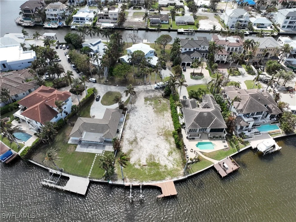Photo of 191 Seabreeze Avenue