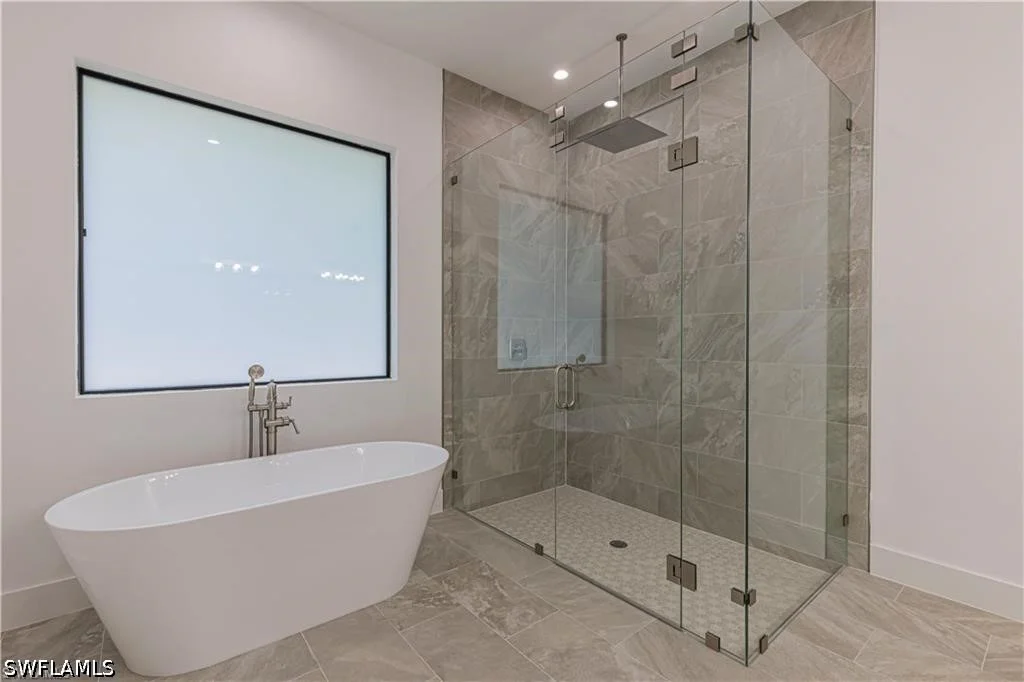 Photo of 3098 Pine Tree Drive