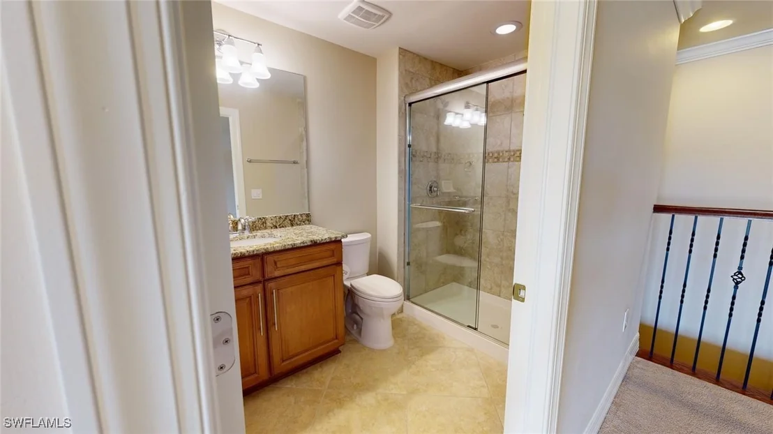 Photo of 6252 Victory Drive