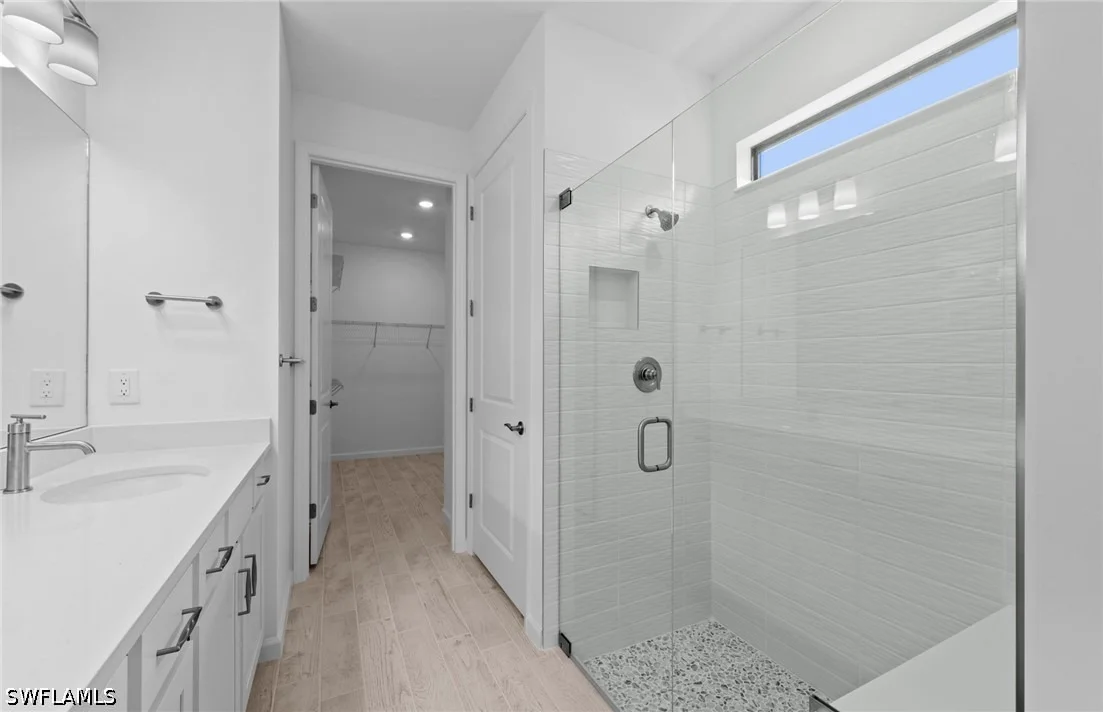 Photo of 2121 Seville Lane