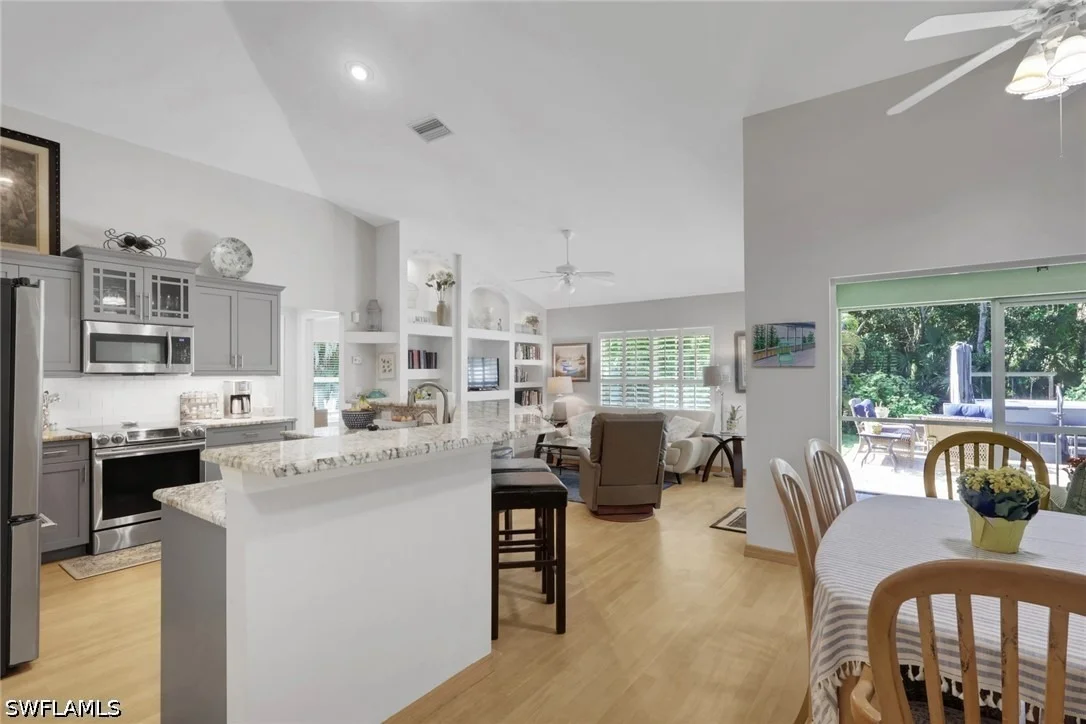 Photo of 5810 Lancewood Way