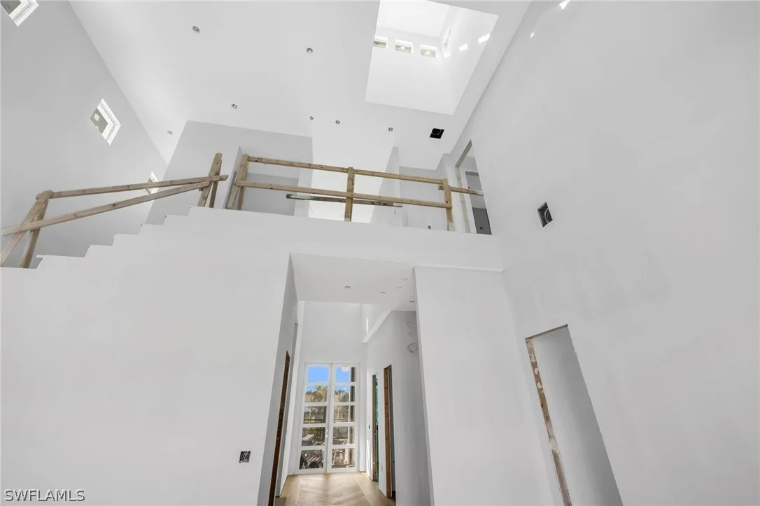 Photo of 2649 Riverview Drive