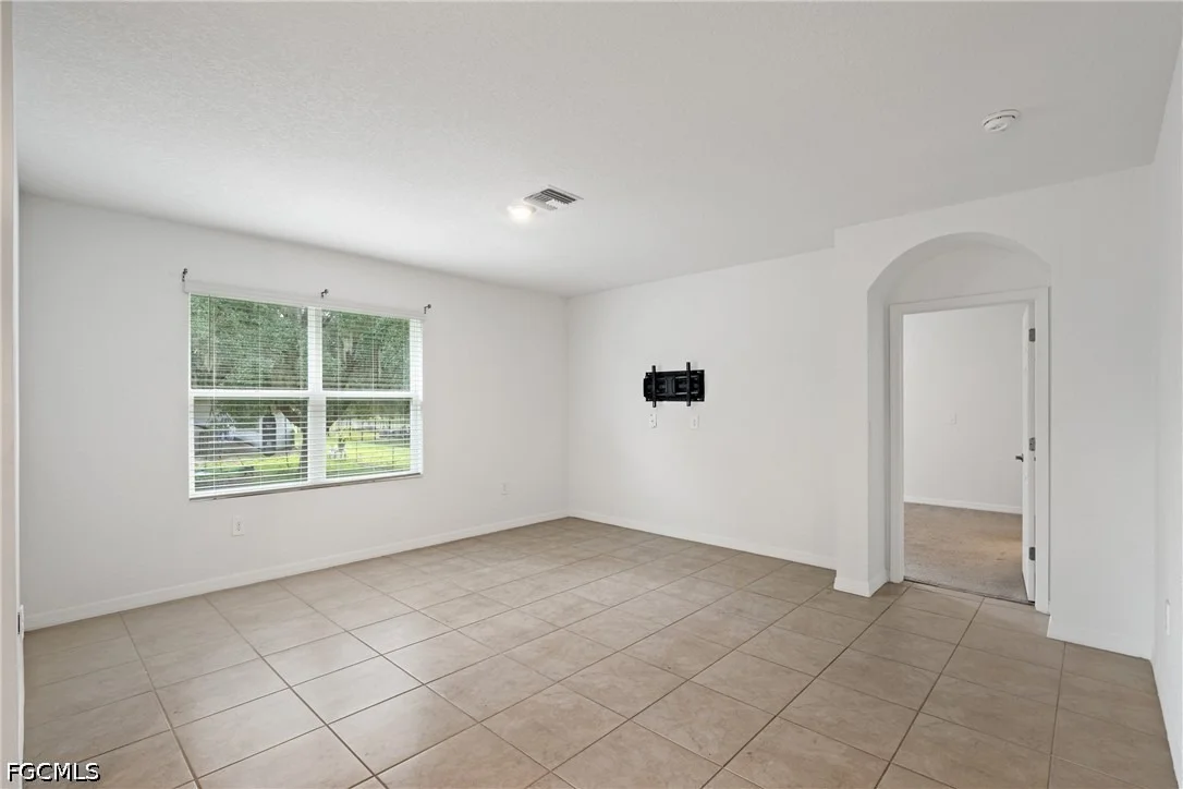 Photo of 2261 Webster Road