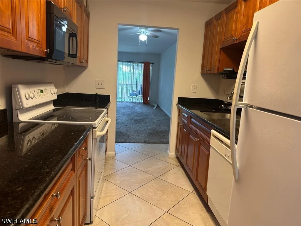 Photo of Unit 21 at 4900 Biscayne Drive