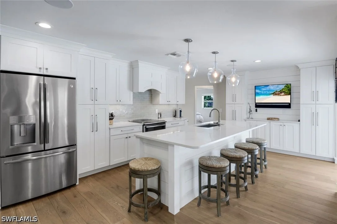 Photo of 641 Hernando Drive