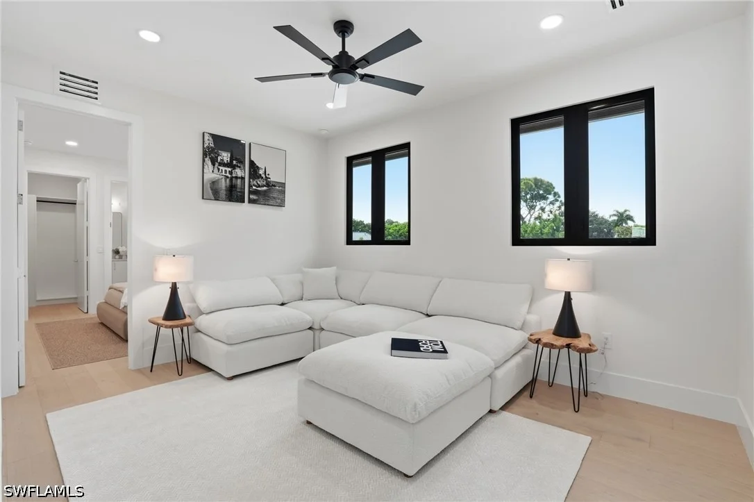 Photo of 1150 8th Terrace N