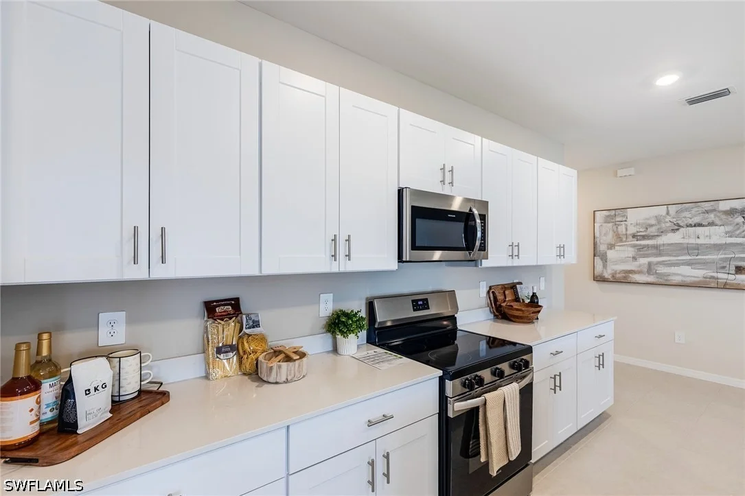 Photo of 322 Marabou Drive
