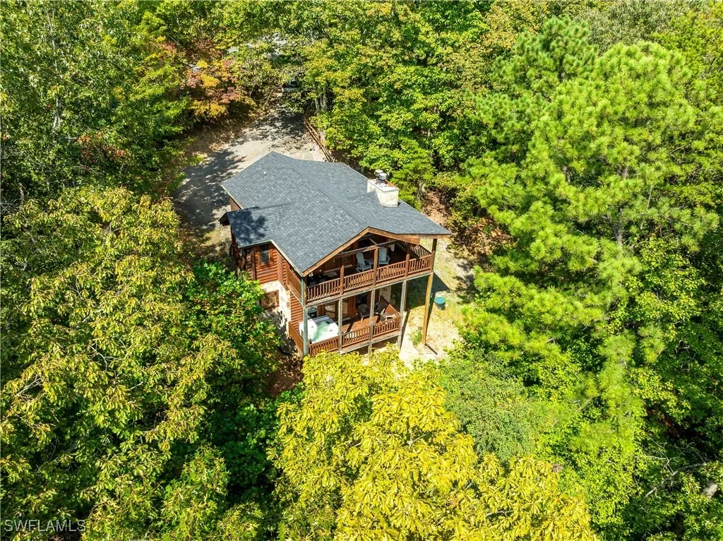 Photo of 4062 Chamberlain Lane
