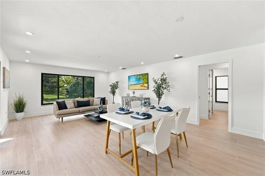 Photo of 2353 Abbey Court