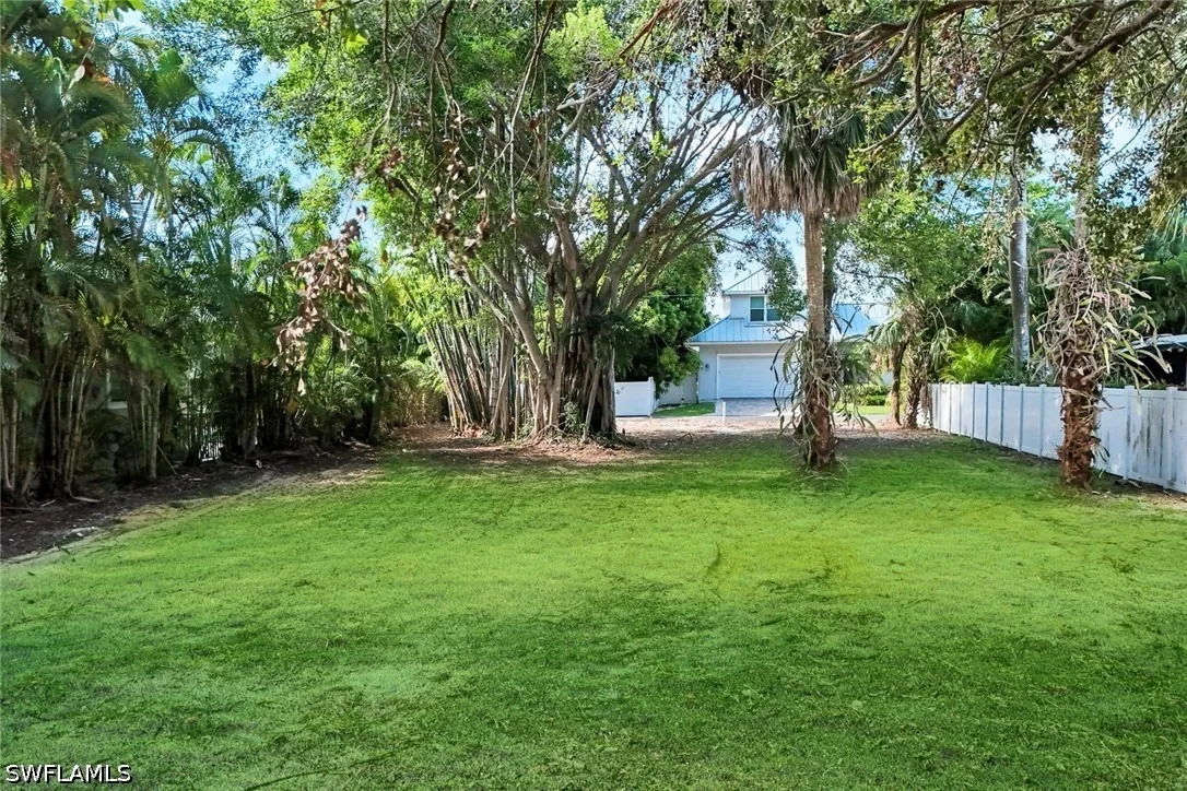 Photo of 760 1st Avenue N