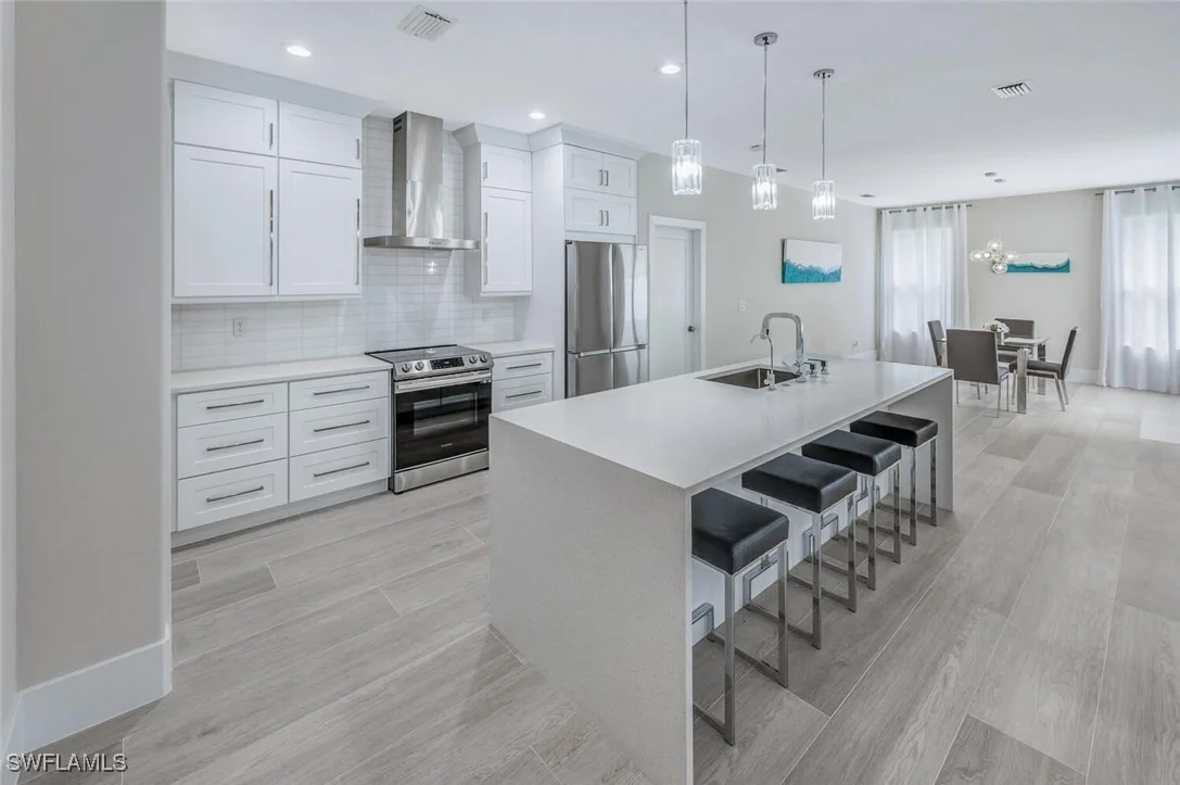 Photo of 8260 Laurel Lakes Boulevard