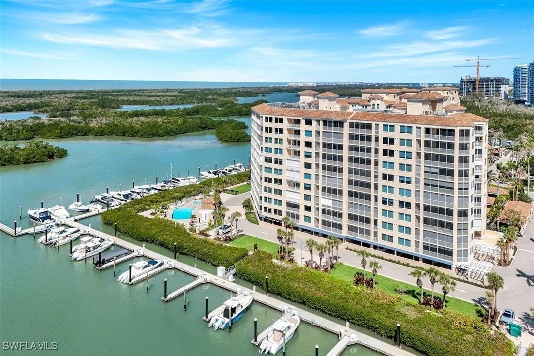 Photo of Unit 604 at 425 Dockside Drive