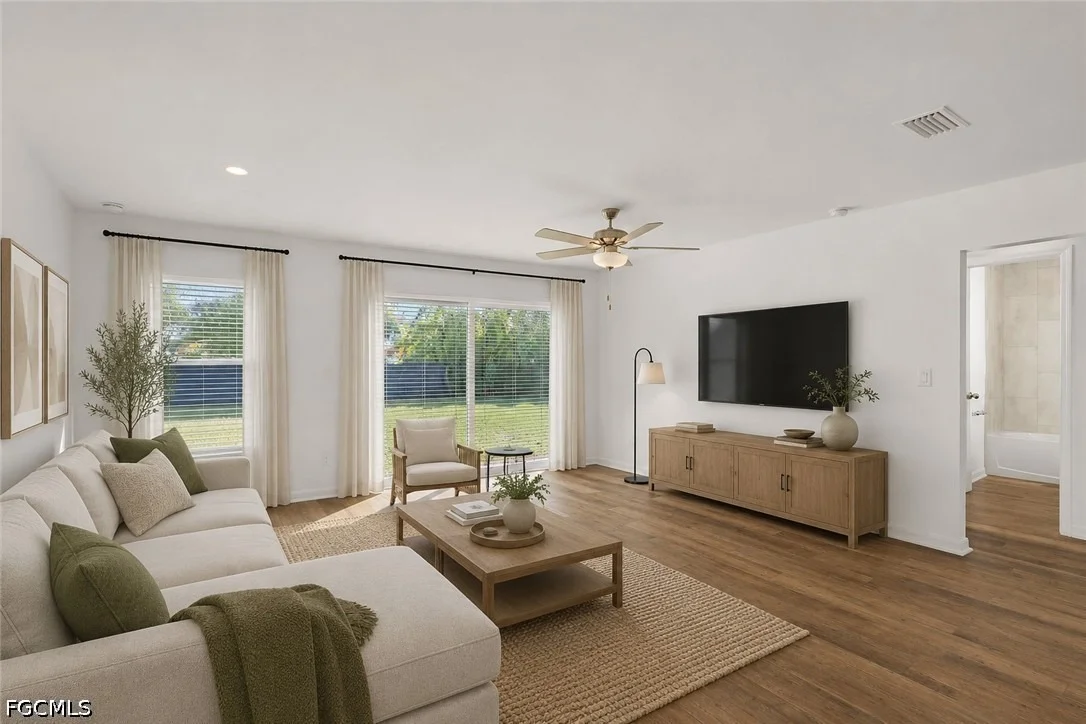Photo of 442 Burrstone Drive