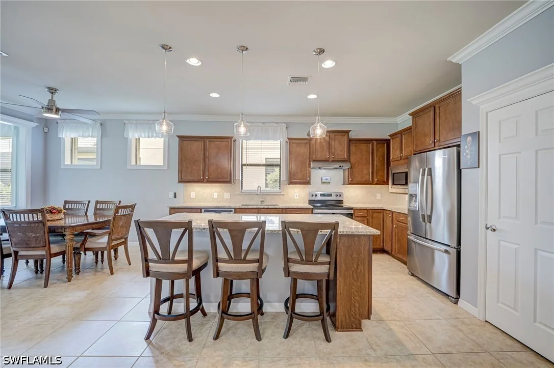 Photo of 6085 Triumph Lane