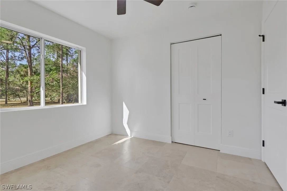 Photo of 3371 8th Avenue SE