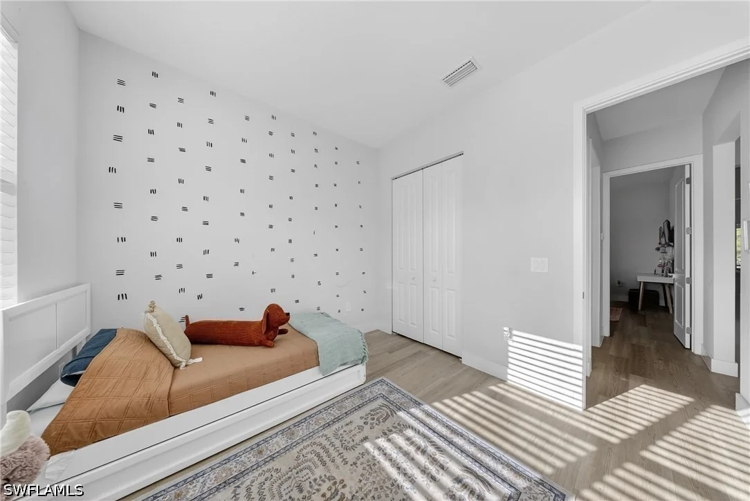 Photo of 3787 Everglades Boulevard N