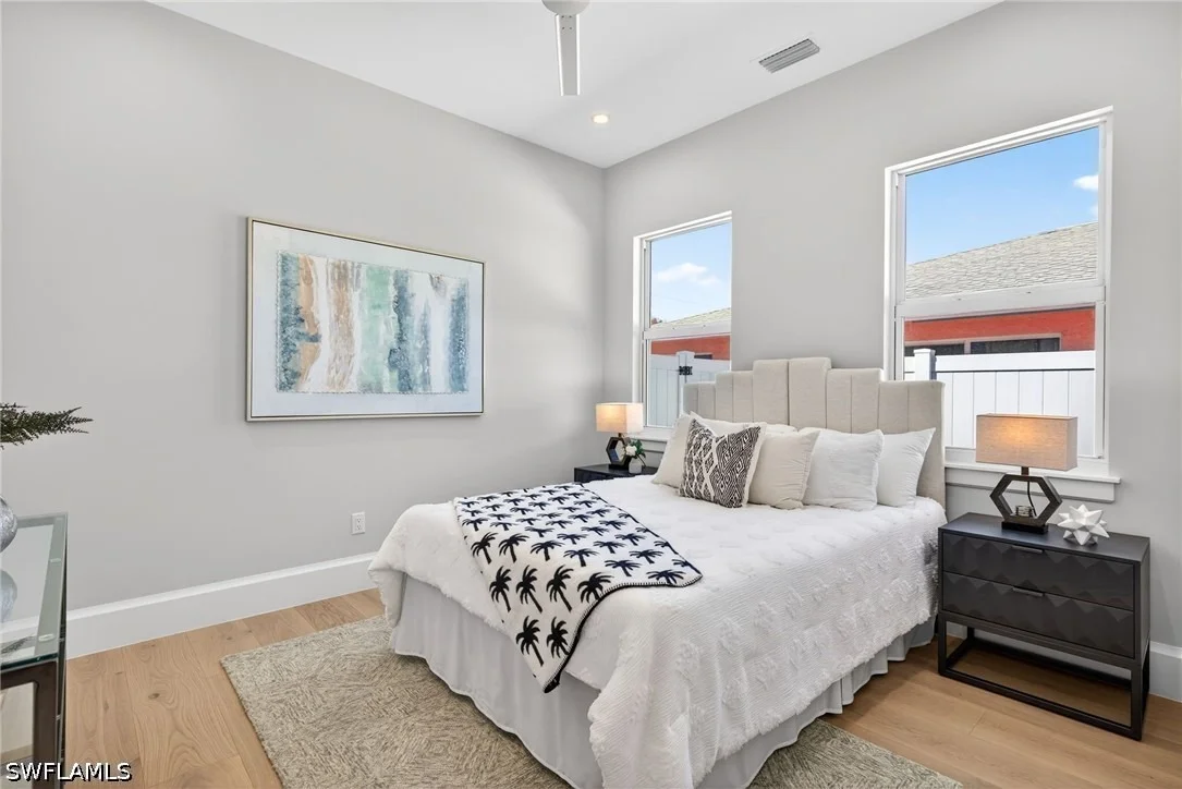 Photo of 558 100th Avenue N