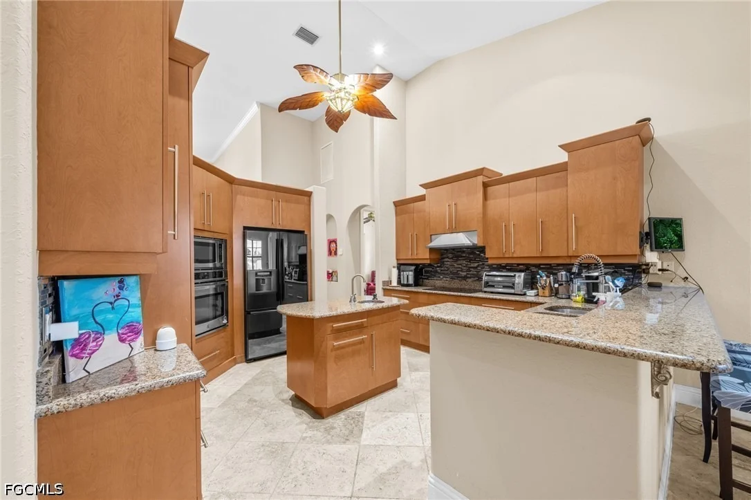 Photo of 4007 Surfside Boulevard