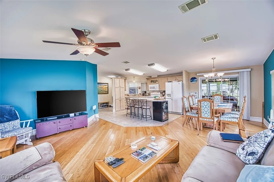 Photo of 45 San Remo Circle