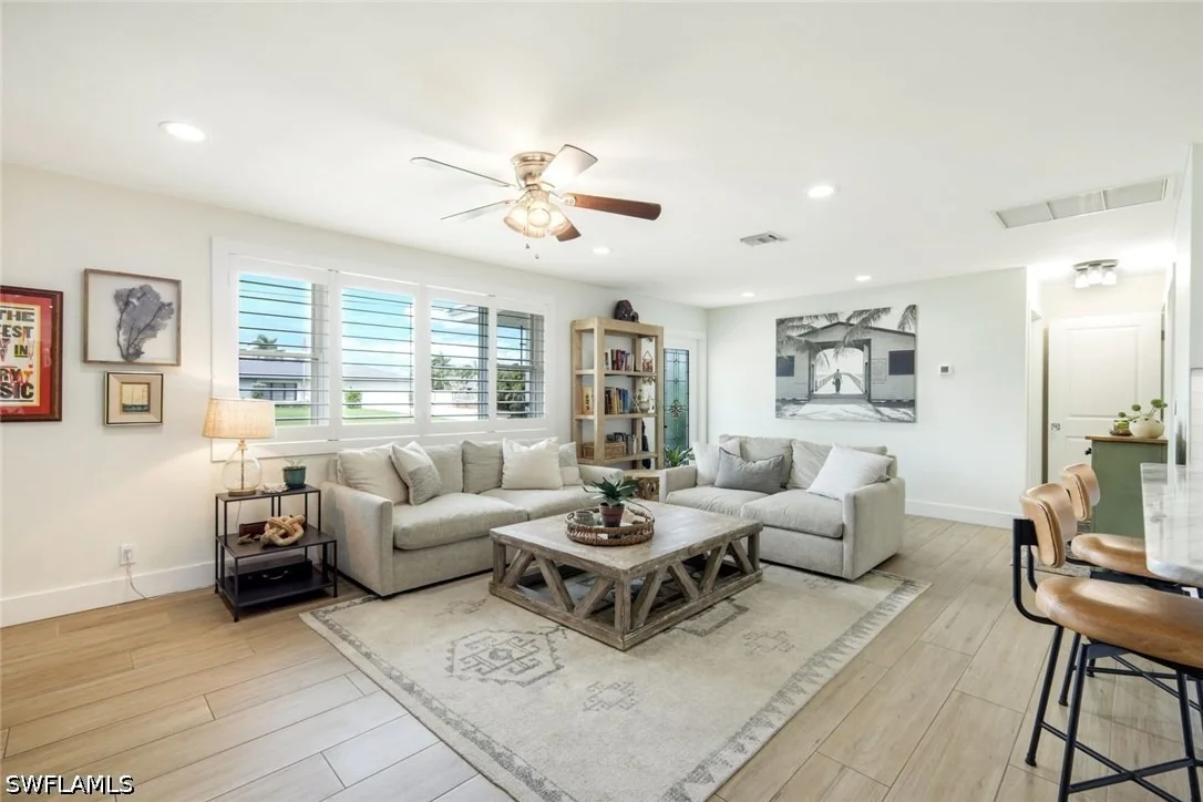 Photo of 20621 Pine Tree Lane