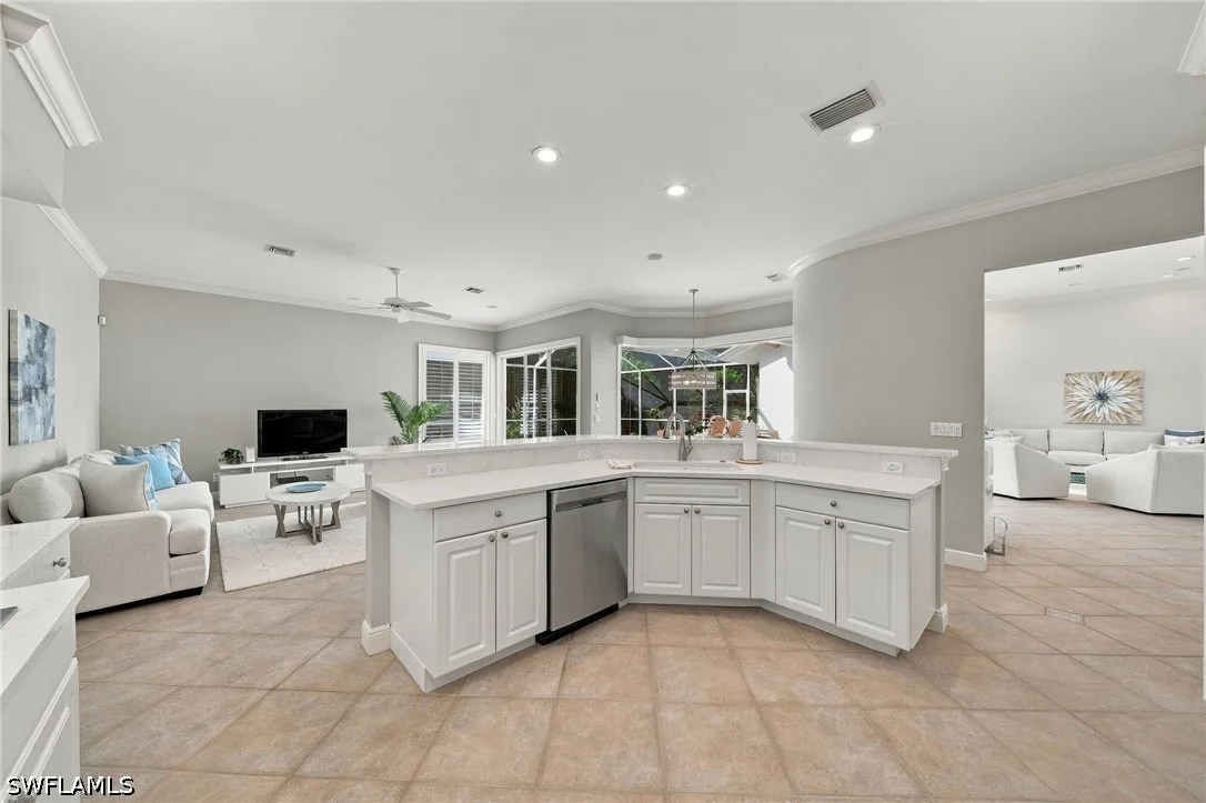 Photo of 250 S Golf Drive