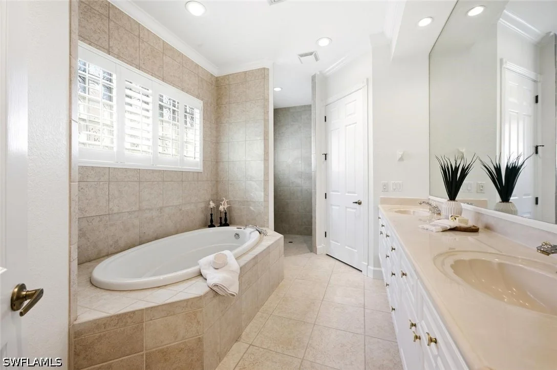 Photo of 14798 Glen Eden Drive