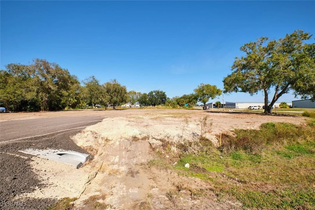 Photo of 400 S Industrial Loop