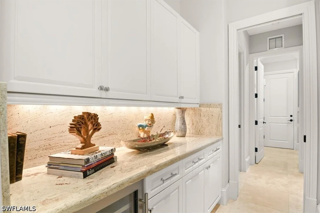 Photo of 2220 Residence Circle