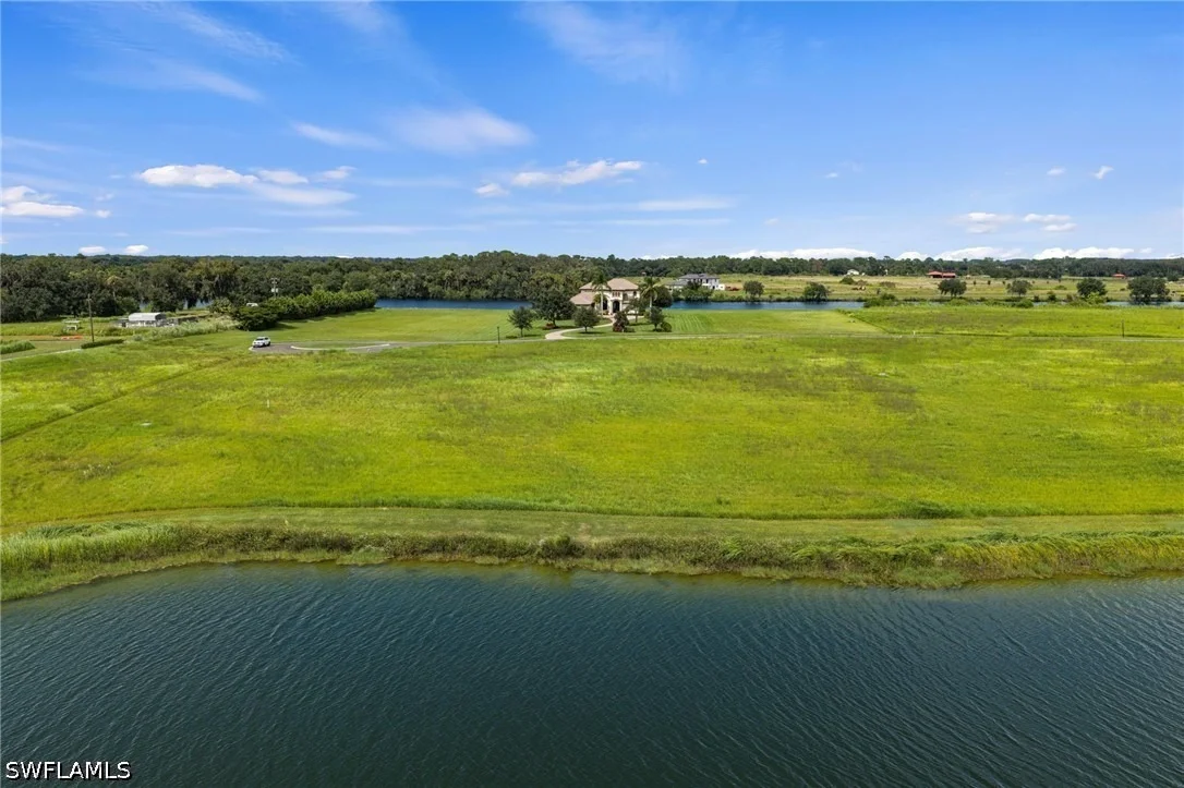 Photo of 22710 Yellow Button Lane