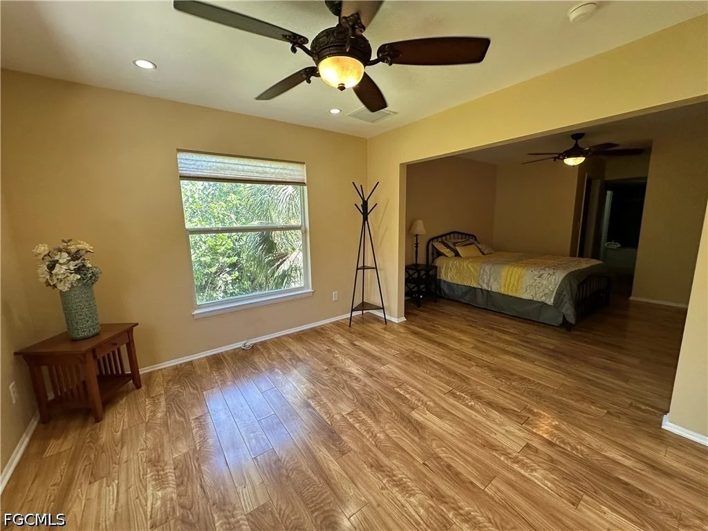 Photo of 1813 Long Point Lane