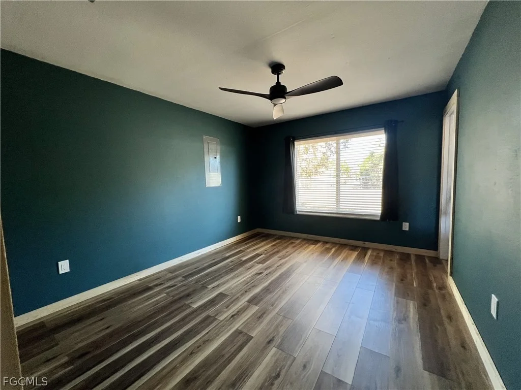 Photo of 4040 S Edgewater Circle