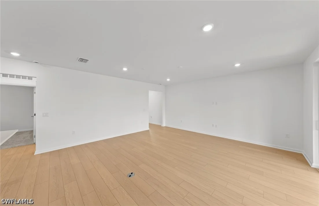 Photo of 44105 Kelly Drive