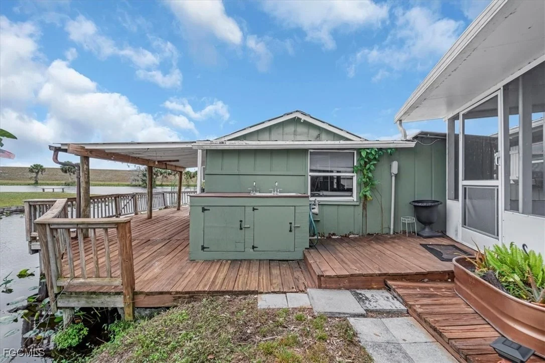 Photo of 1083 Sunset Strip