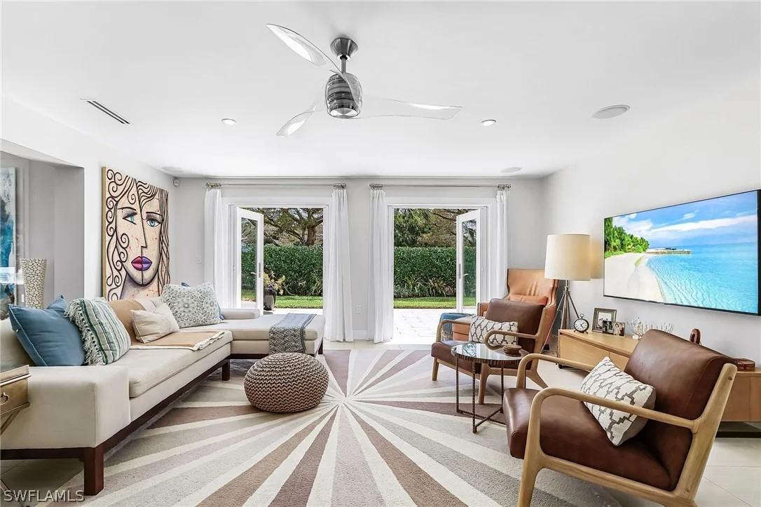 Photo of 1390 Mandarin Road