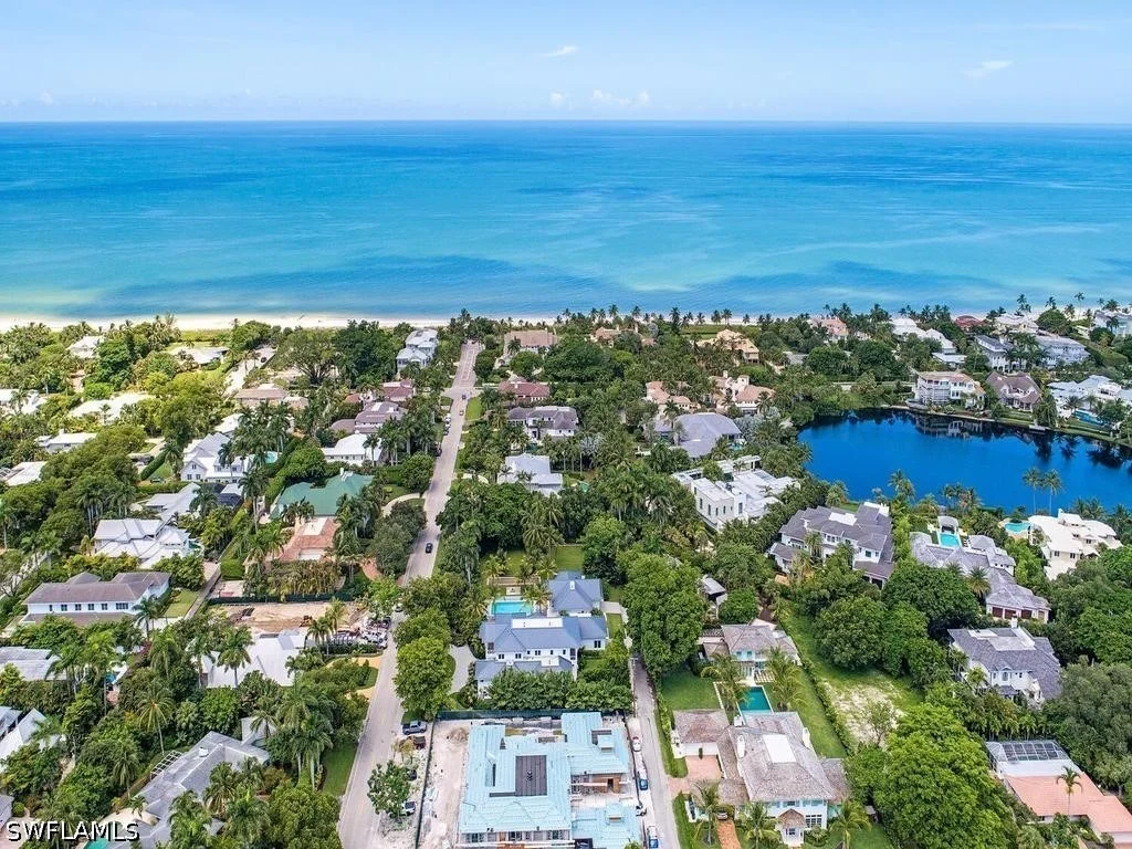 Photo of 225 4th Avenue N