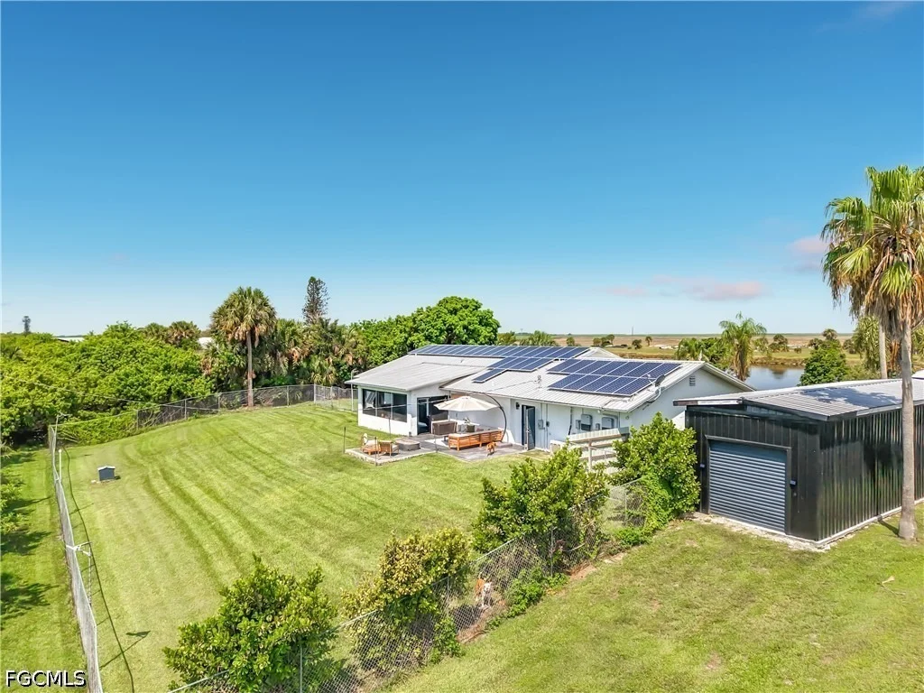 Photo of 2795 River Road
