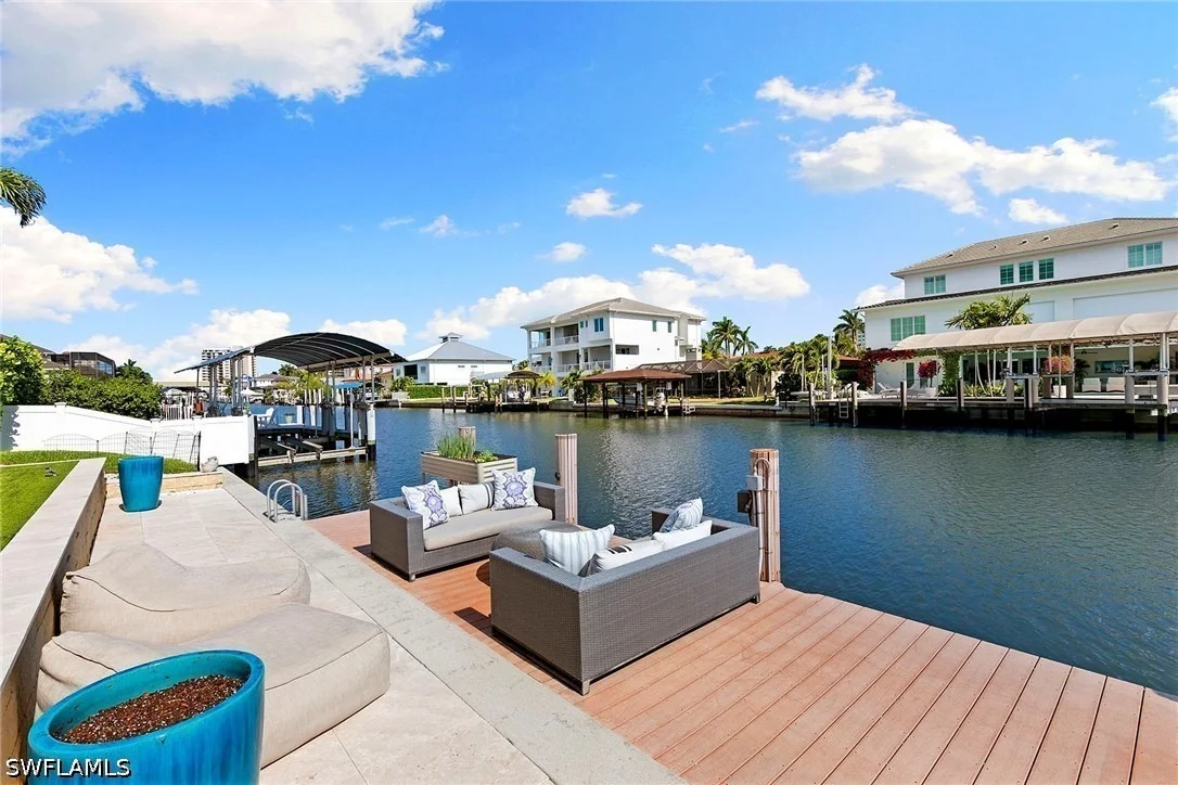 Photo of 357 Egret Avenue